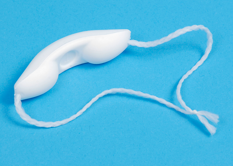 Intravaginal incontinence devices